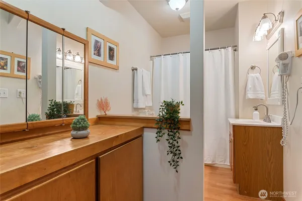 $489,900 | 30 East Richardson Road, Belfair, WA 98528