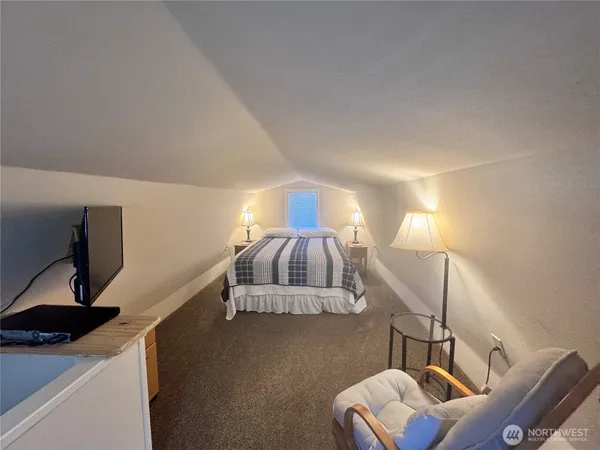 $489,900 | 30 East Richardson Road, Belfair, WA 98528