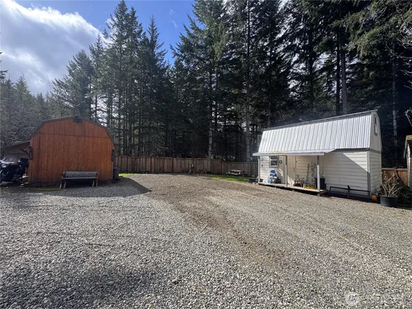 $489,900 | 30 East Richardson Road, Belfair, WA 98528