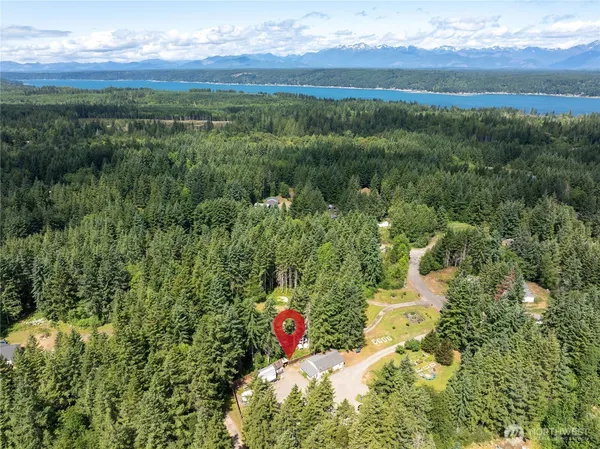 $489,900 | 30 East Richardson Road, Belfair, WA 98528