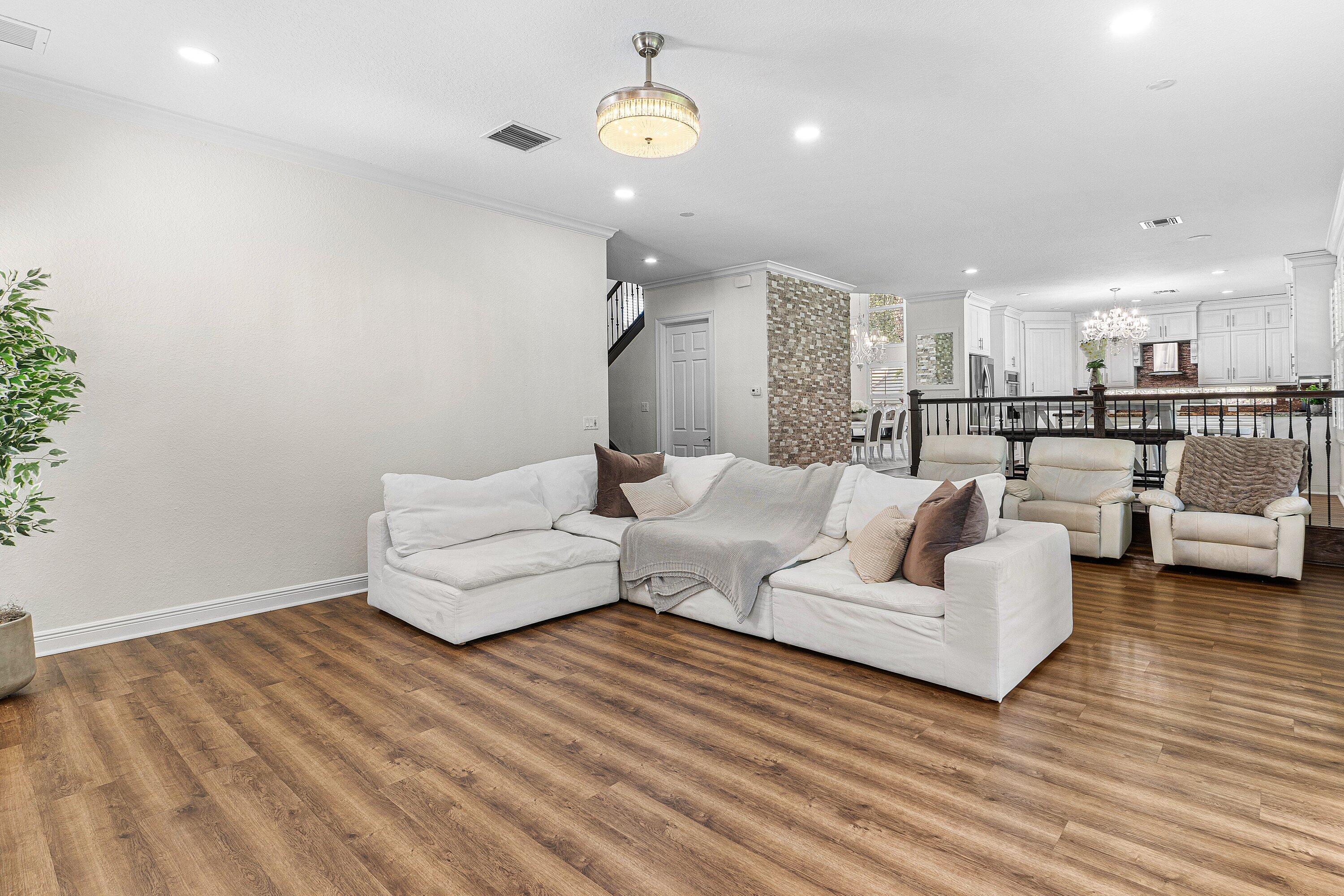 11030 Misty Ridge Way Boynton Beach, FL 33473 - Photo 21 of 56 015-11030MistyRidgeWay-BoyntonBeach-FL-3