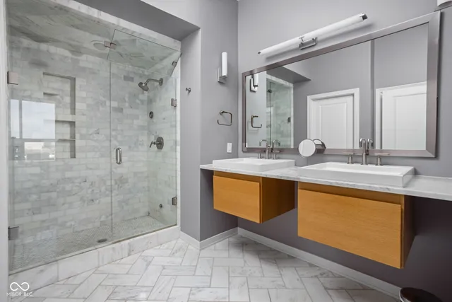 $495,000 | 350 North Meridian Street, Unit 905, Indianapolis, IN 46204