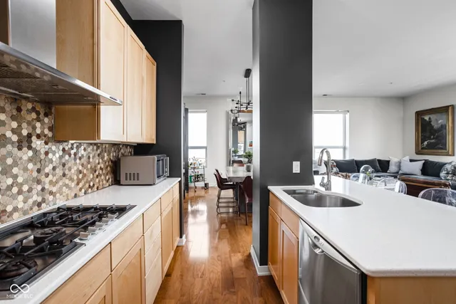 $495,000 | 350 North Meridian Street, Unit 905, Indianapolis, IN 46204