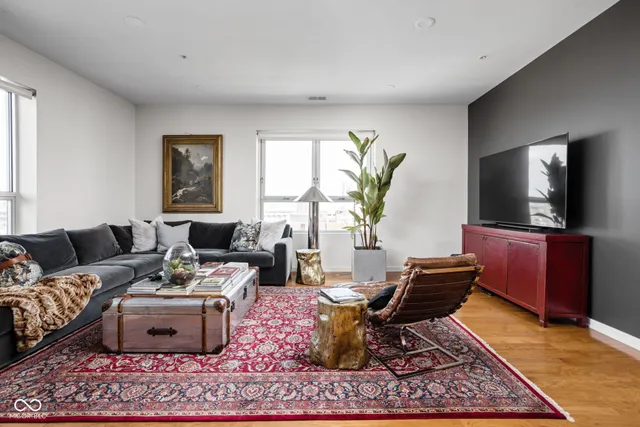 $495,000 | 350 North Meridian Street, Unit 905, Indianapolis, IN 46204