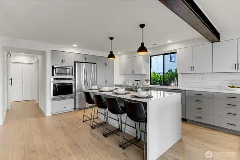 $2,975,000 | 1942 7th Avenue West, Seattle, WA 98119