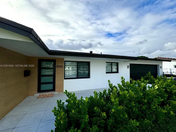 $1,050,000 | 7200 West 12th Avenue, Hialeah, FL 33014