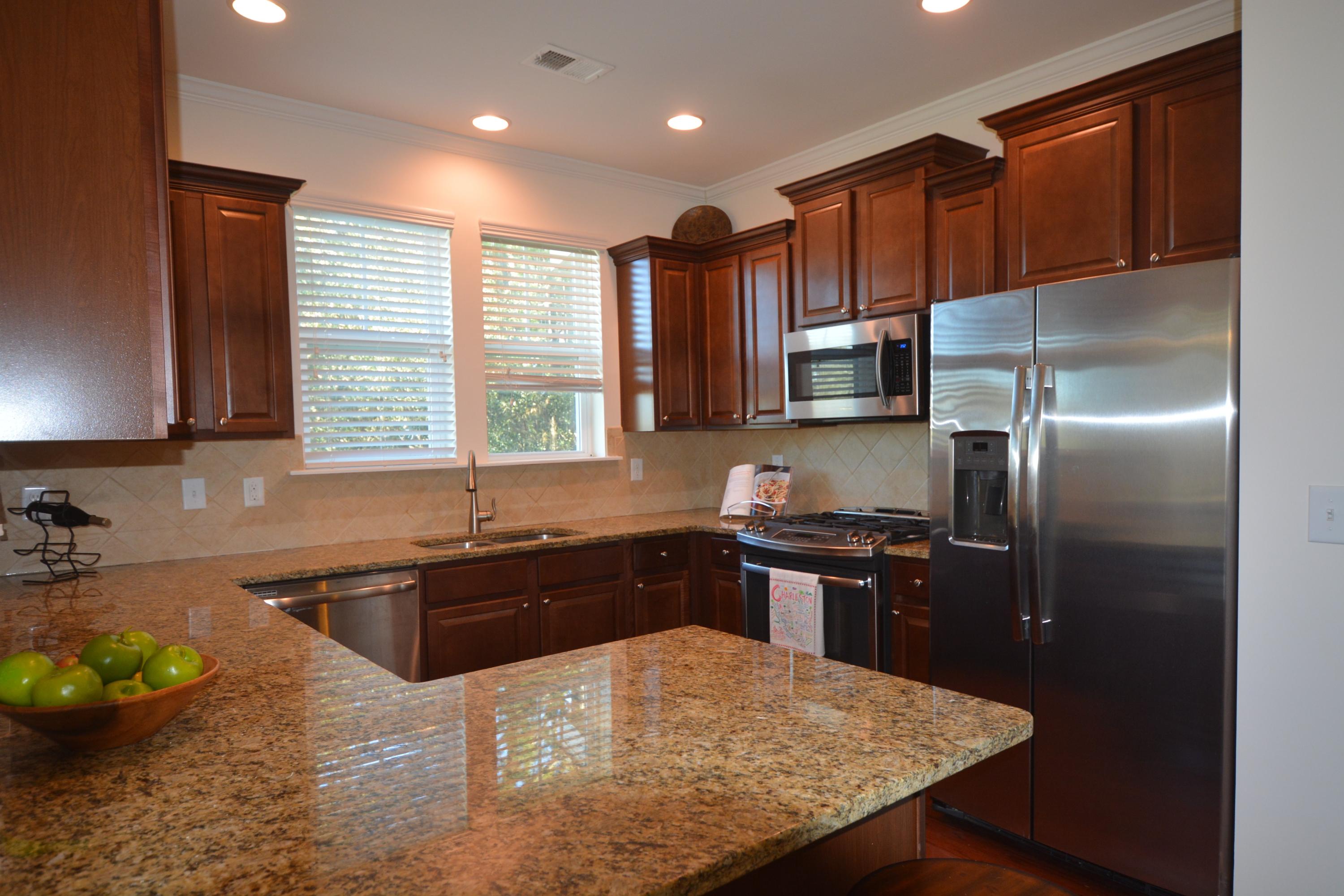 1281 Dingle Road Mount Pleasant, SC 29466 - Photo 4 of 18 Kitchen peninsular island