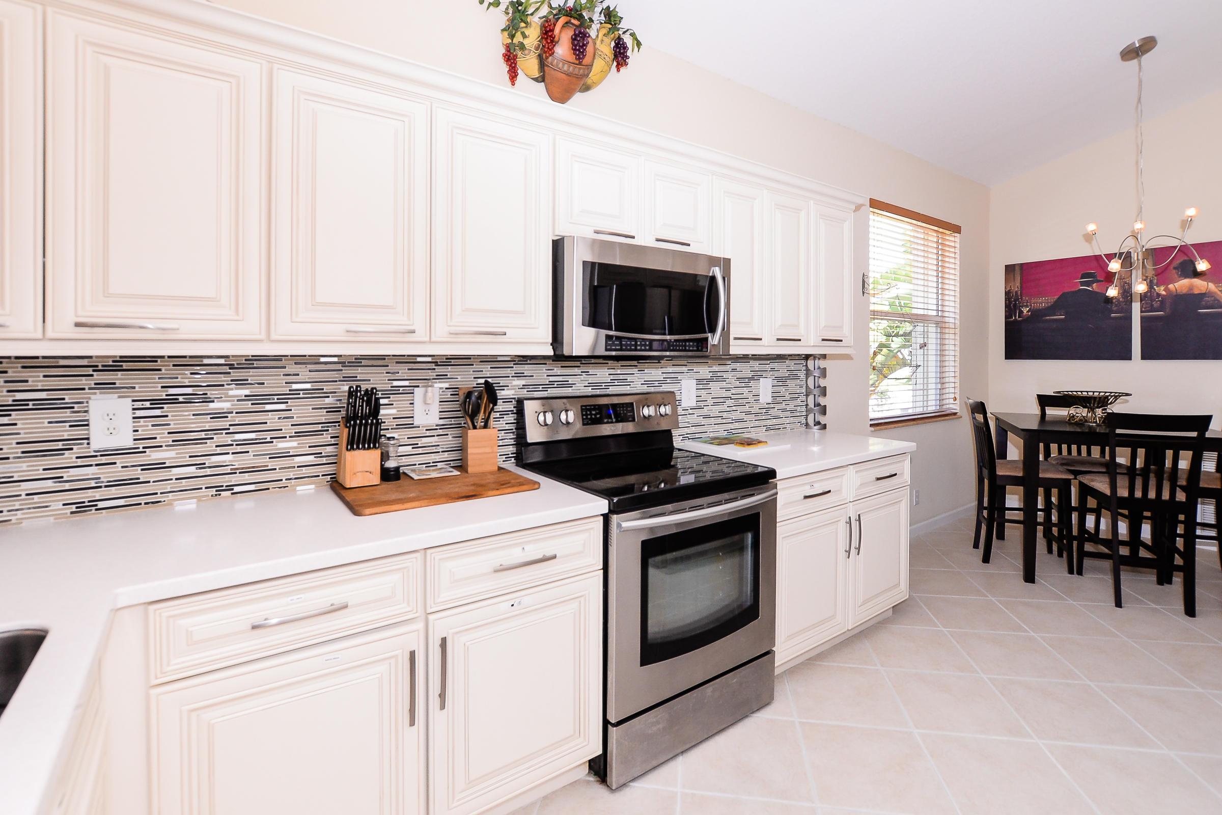 821 Northwest Rutherford Court Port St. Lucie, FL 34983 - Photo 11 of 44 LR-8981