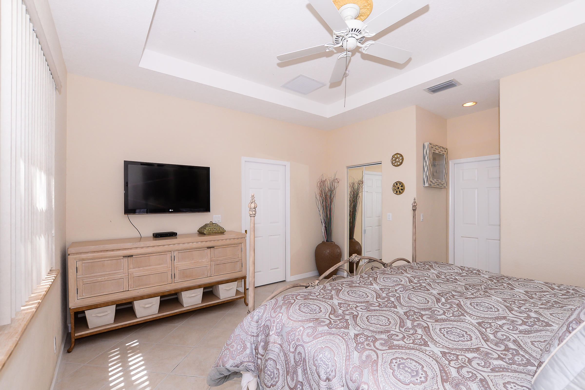 821 Northwest Rutherford Court Port St. Lucie, FL 34983 - Photo 19 of 44 LR-9001