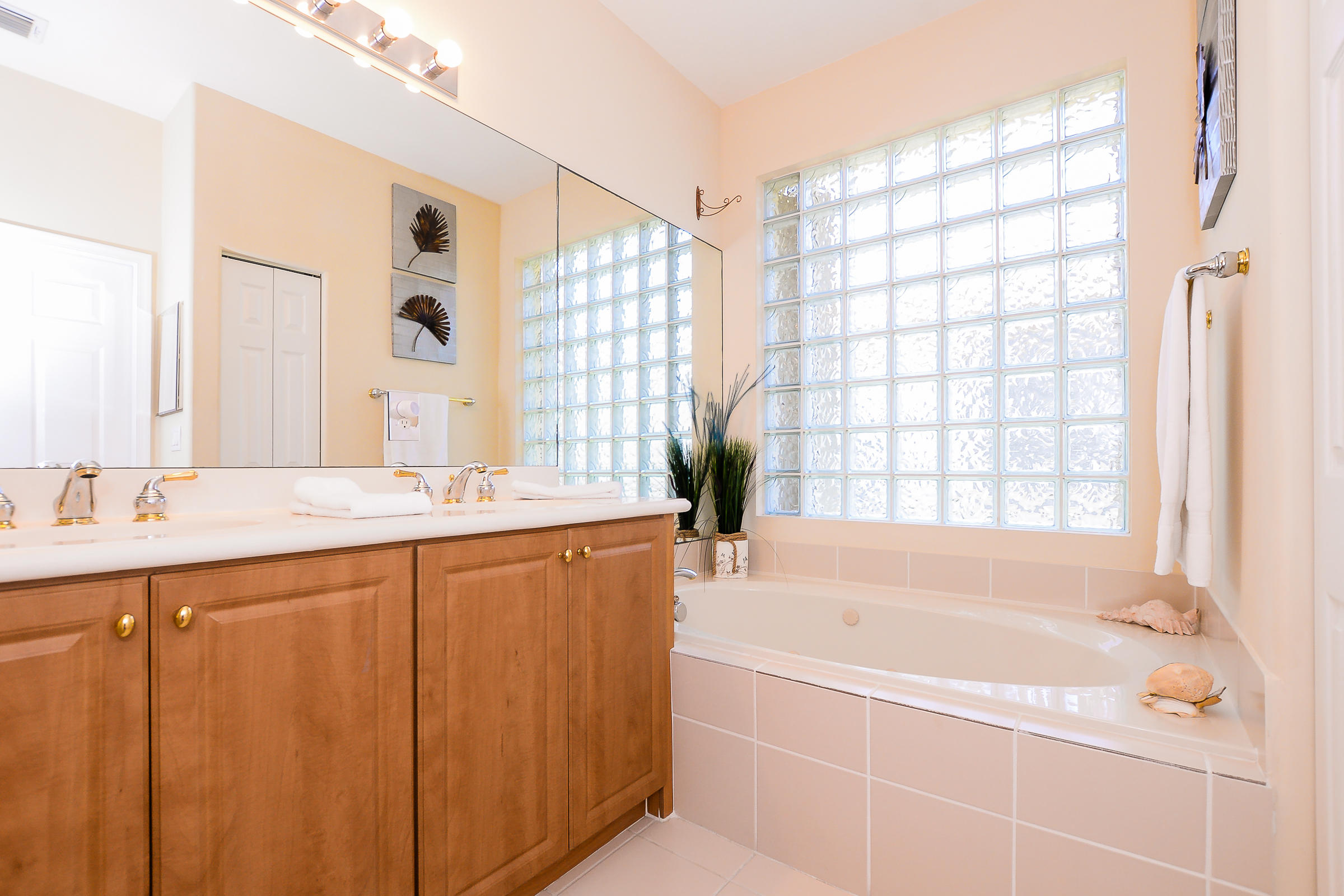821 Northwest Rutherford Court Port St. Lucie, FL 34983 - Photo 20 of 44 LR-9013