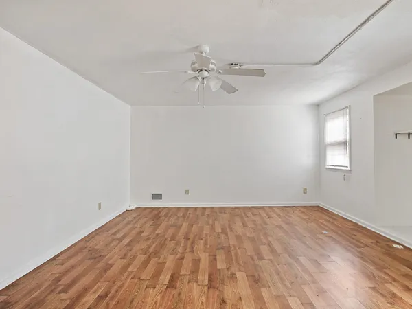 $195,000 | 2860 New Cut Road, Spartanburg, SC 29303