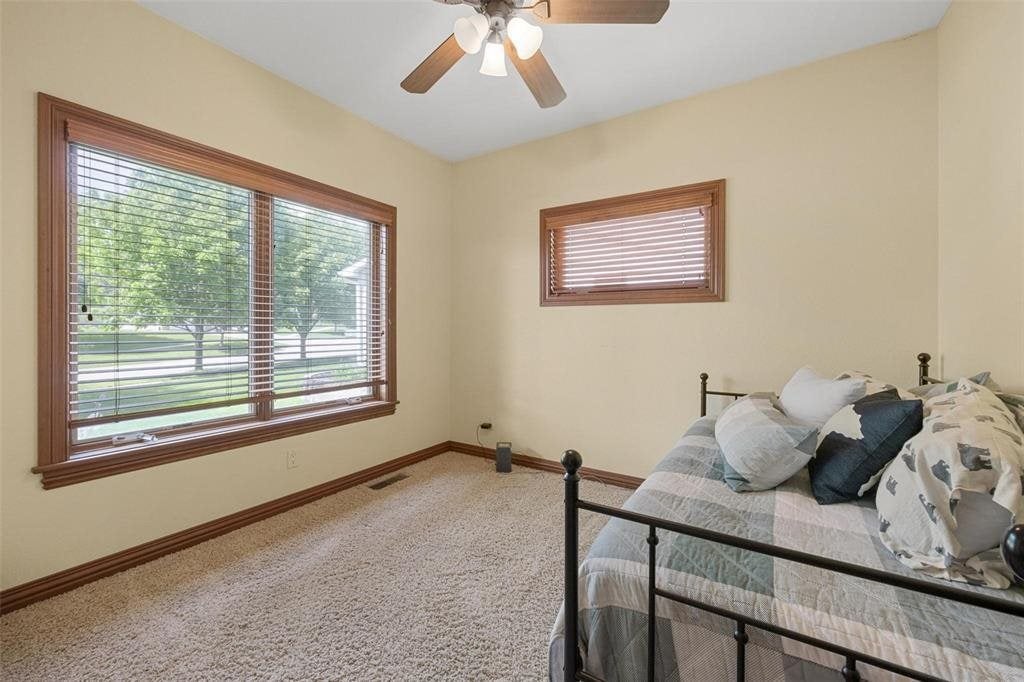 2080 Dows Street Ely, IA 52227 - Photo 28 of 48 Gallery Image 28