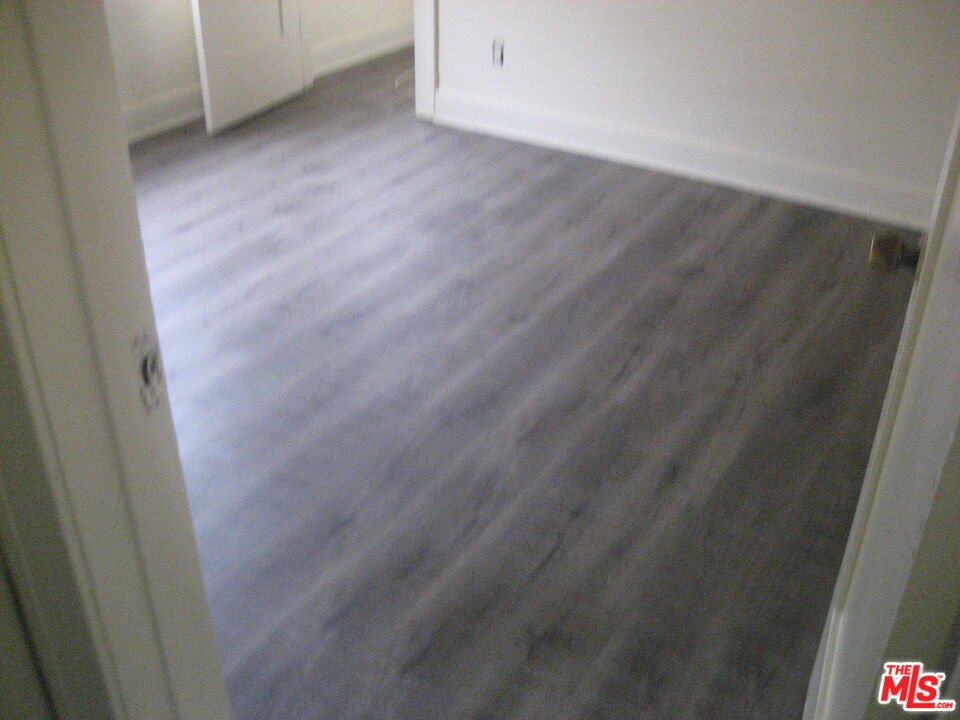 105 West 106th Street, Unit 109 Los Angeles, CA 90003 - Photo 6 of 19