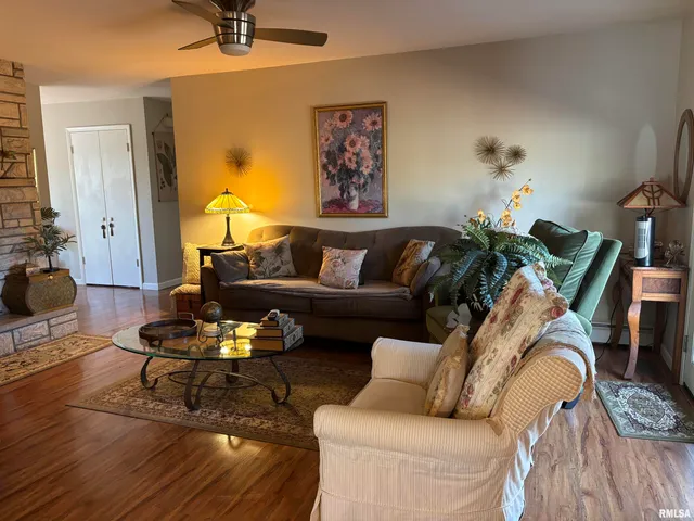 $137,000 | 210 Apple Lane, Anna, IL 62906