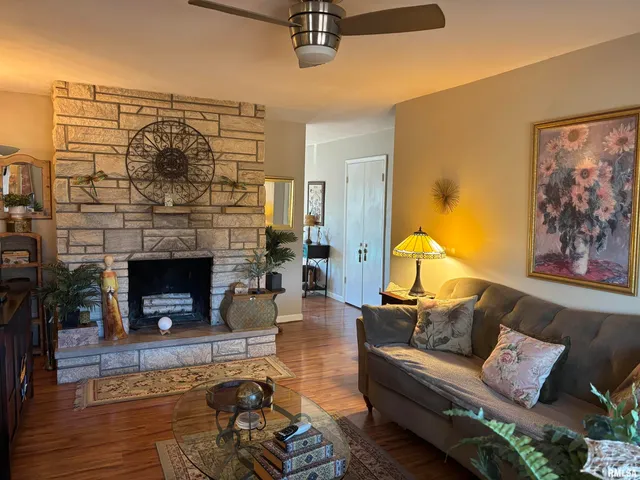 $137,000 | 210 Apple Lane, Anna, IL 62906