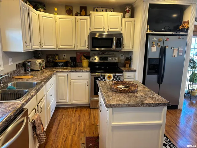 $137,000 | 210 Apple Lane, Anna, IL 62906