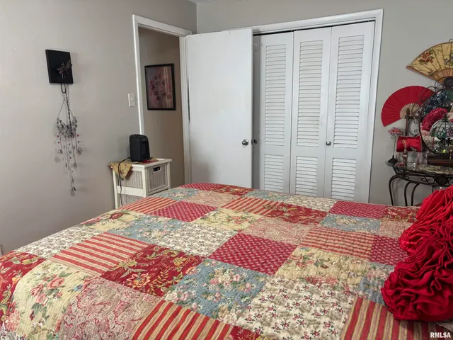 $137,000 | 210 Apple Lane, Anna, IL 62906