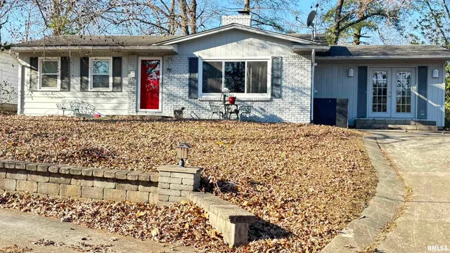 $137,000 | 210 Apple Lane, Anna, IL 62906