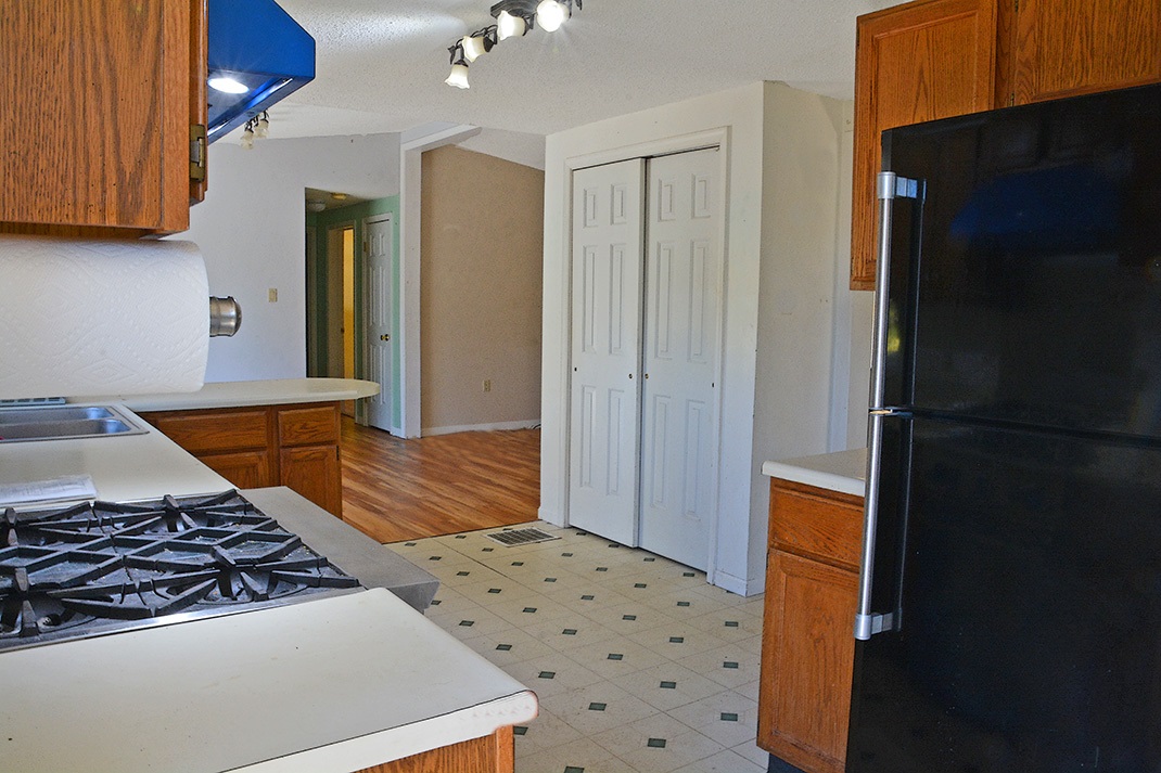 566 Shaker Road Canterbury, NH 03224 - Photo 8 of 36