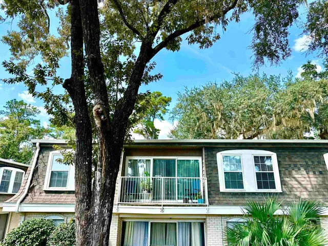 $99,900 | 2020 Continental Avenue, Unit 226, Tallahassee, FL 32304