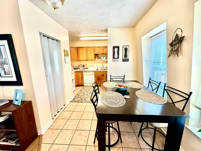 $99,900 | 2020 Continental Avenue, Unit 226, Tallahassee, FL 32304