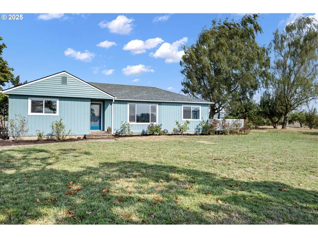 $579,000 | 24315 Peoria Road, Harrisburg, OR 97446