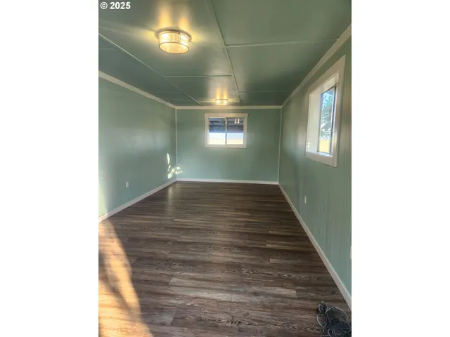 $579,000 | 24315 Peoria Road, Harrisburg, OR 97446