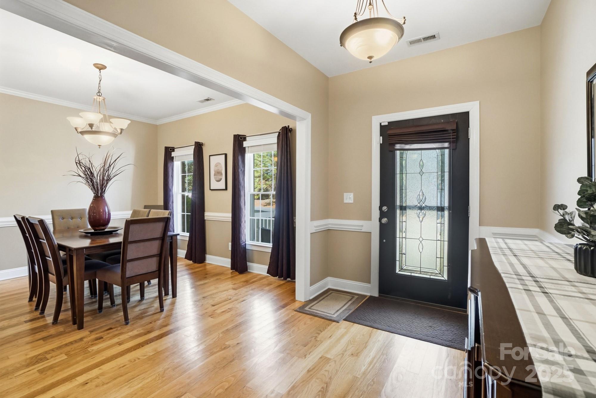 726 Sunnywood Road York, SC 29745 - Photo 4 of 35 Gallery Image 4