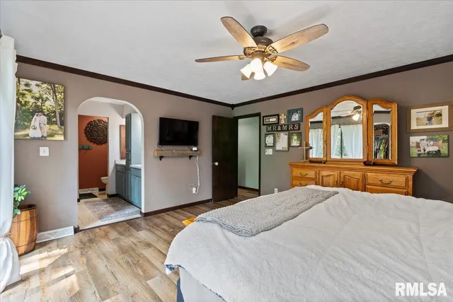 $299,900 | 109 Hillcrest Drive, Geneseo, IL 61254