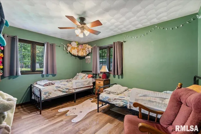 $299,900 | 109 Hillcrest Drive, Geneseo, IL 61254