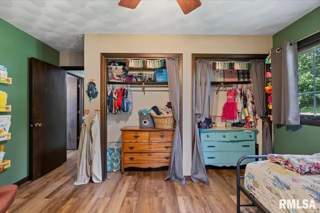 $299,900 | 109 Hillcrest Drive, Geneseo, IL 61254