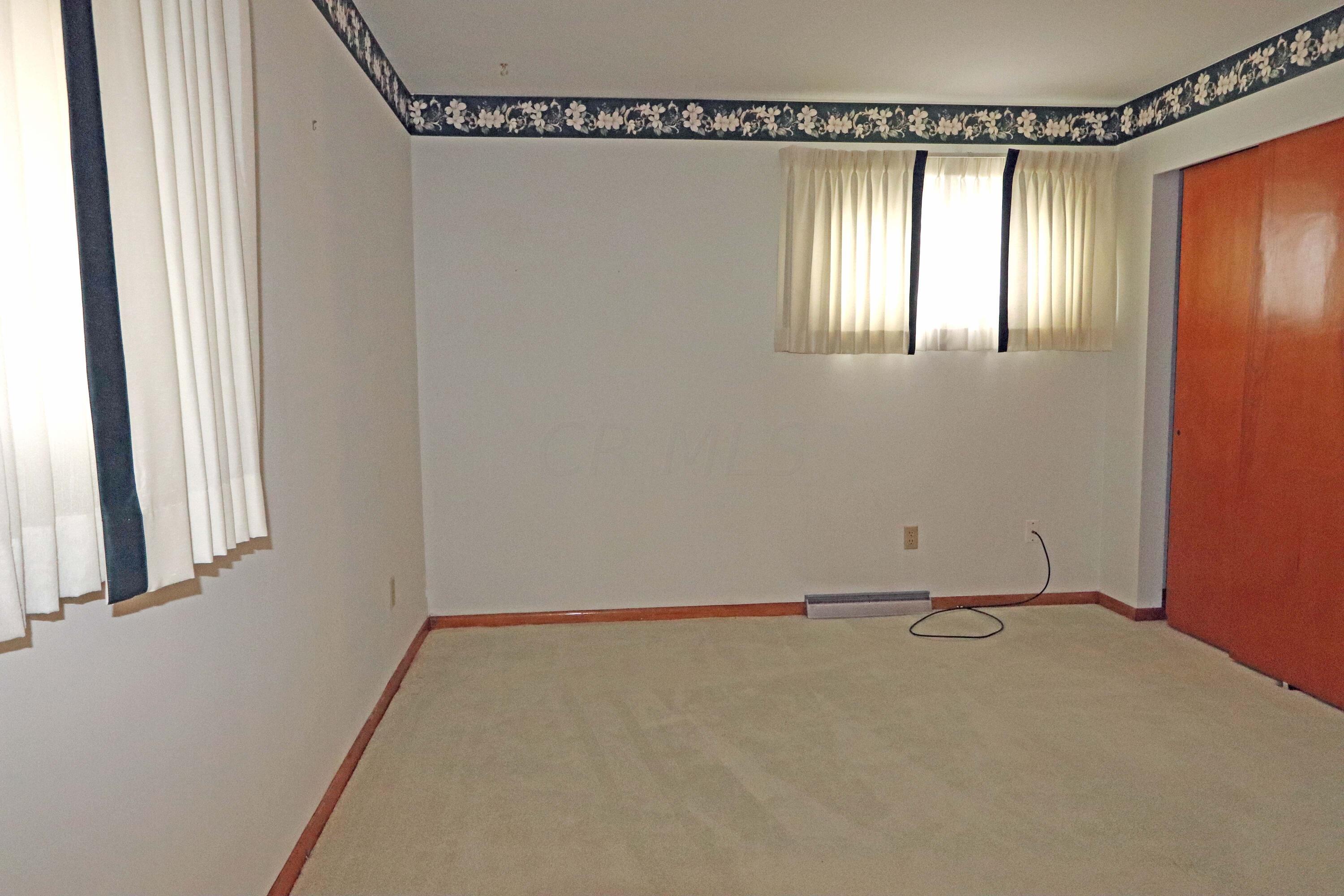 4447 Densmore Road Columbus, OH 43224 - Photo 15 of 47 IMG_9025_edited-1