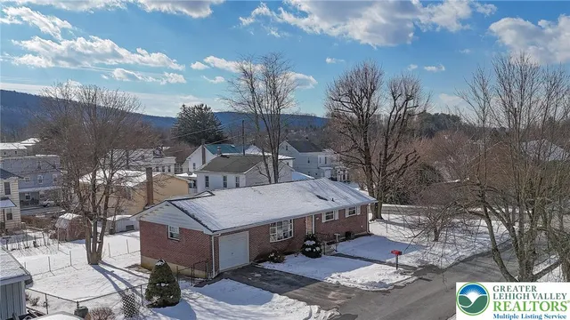 $239,900 | 214 Chestnut Street, Tuscarora, PA 17982