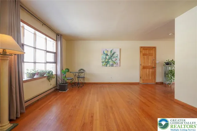 $239,900 | 214 Chestnut Street, Tuscarora, PA 17982