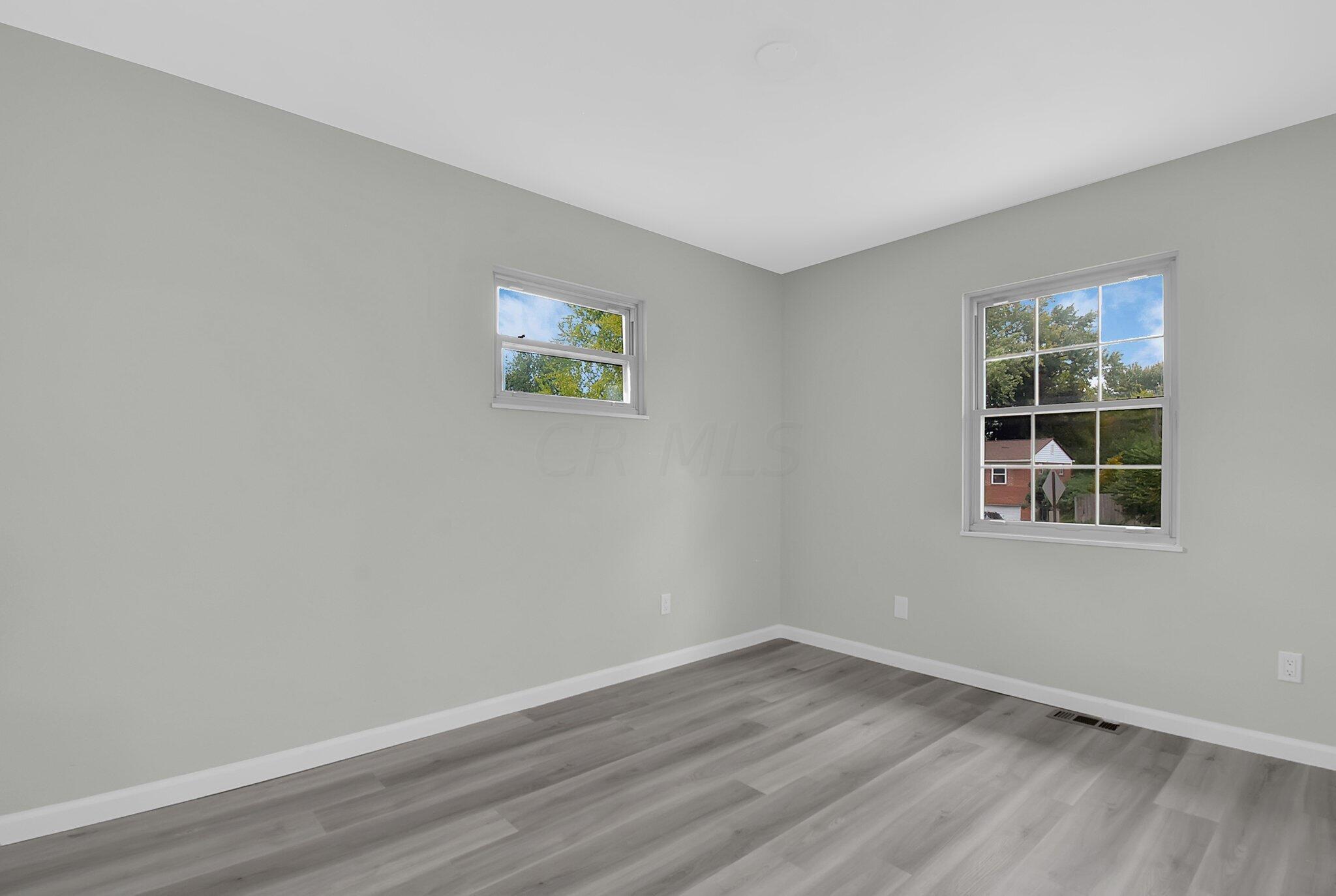5566 Roche Drive Columbus, OH 43229 - Photo 21 of 29 bedroom 2