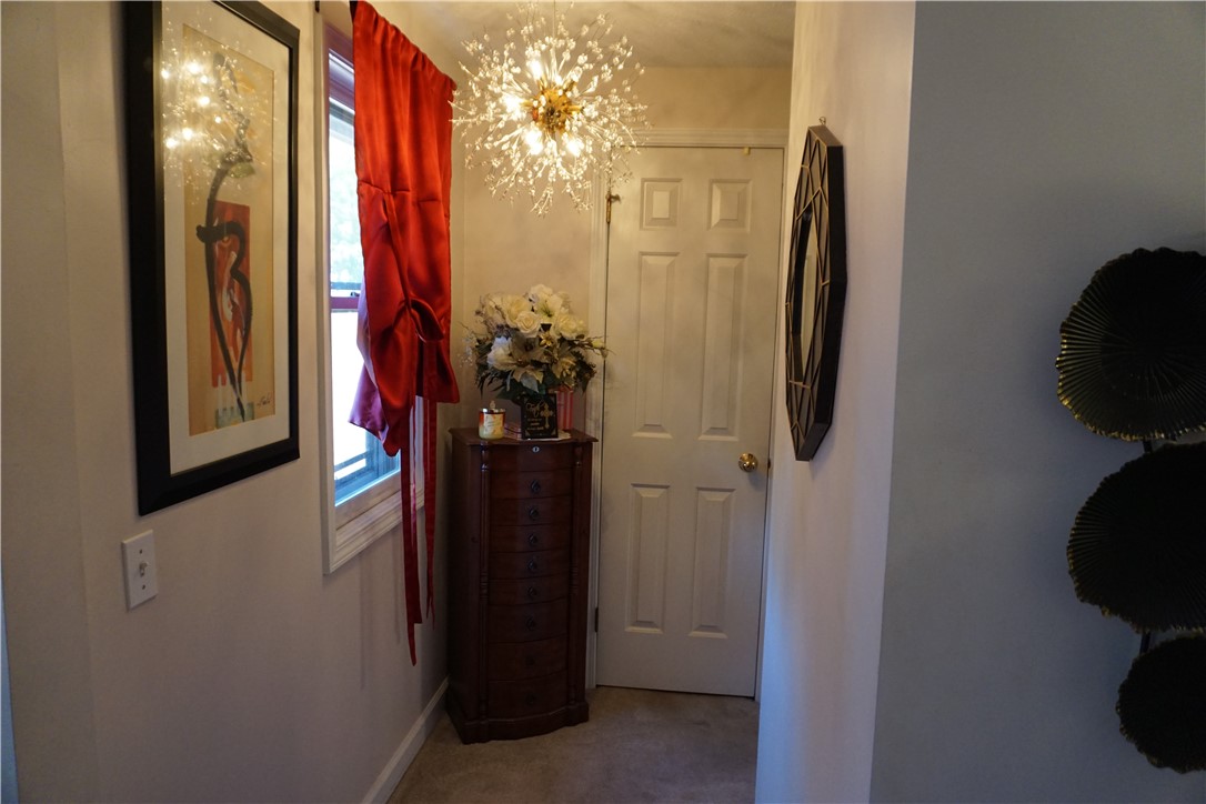 237 Creighton Lane Greece, NY 14612 - Photo 20 of 29