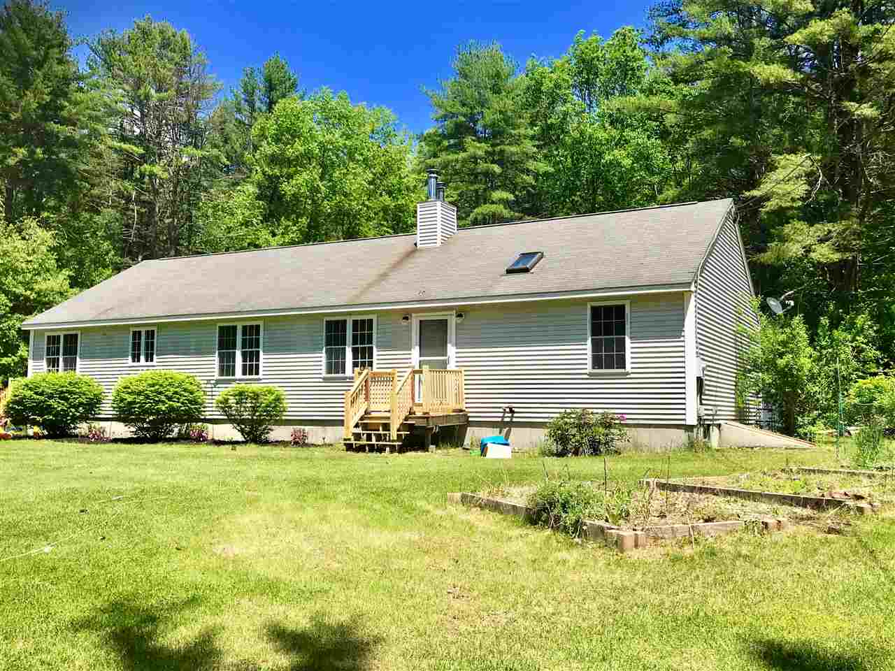 99 Poverty Plains Road Warner, NH 03278 - Photo 1 of 13