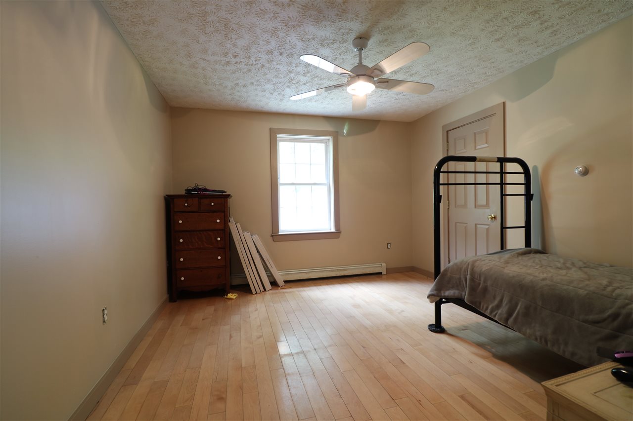 99 Poverty Plains Road Warner, NH 03278 - Photo 10 of 13