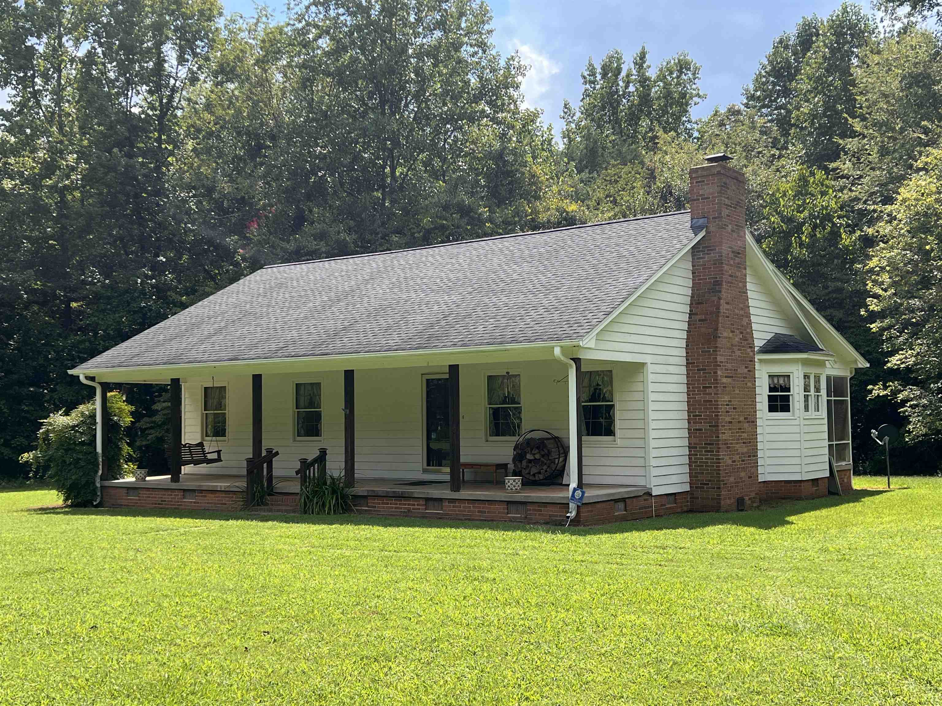 300 Yard Road Spartanburg, SC 29302 - Photo 1 of 12 Gallery Image 1
