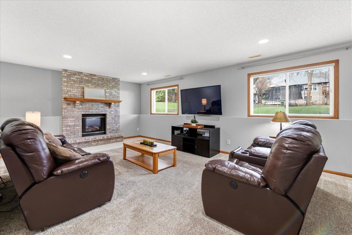 1428 Fox Street Delano, MN 55328 - Photo 17 of 27