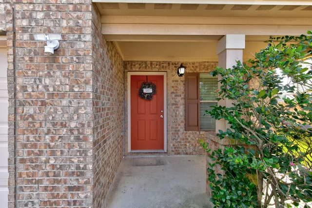 $2,350 | 15902 Arapaho Bend Lane, Cypress, TX 77429