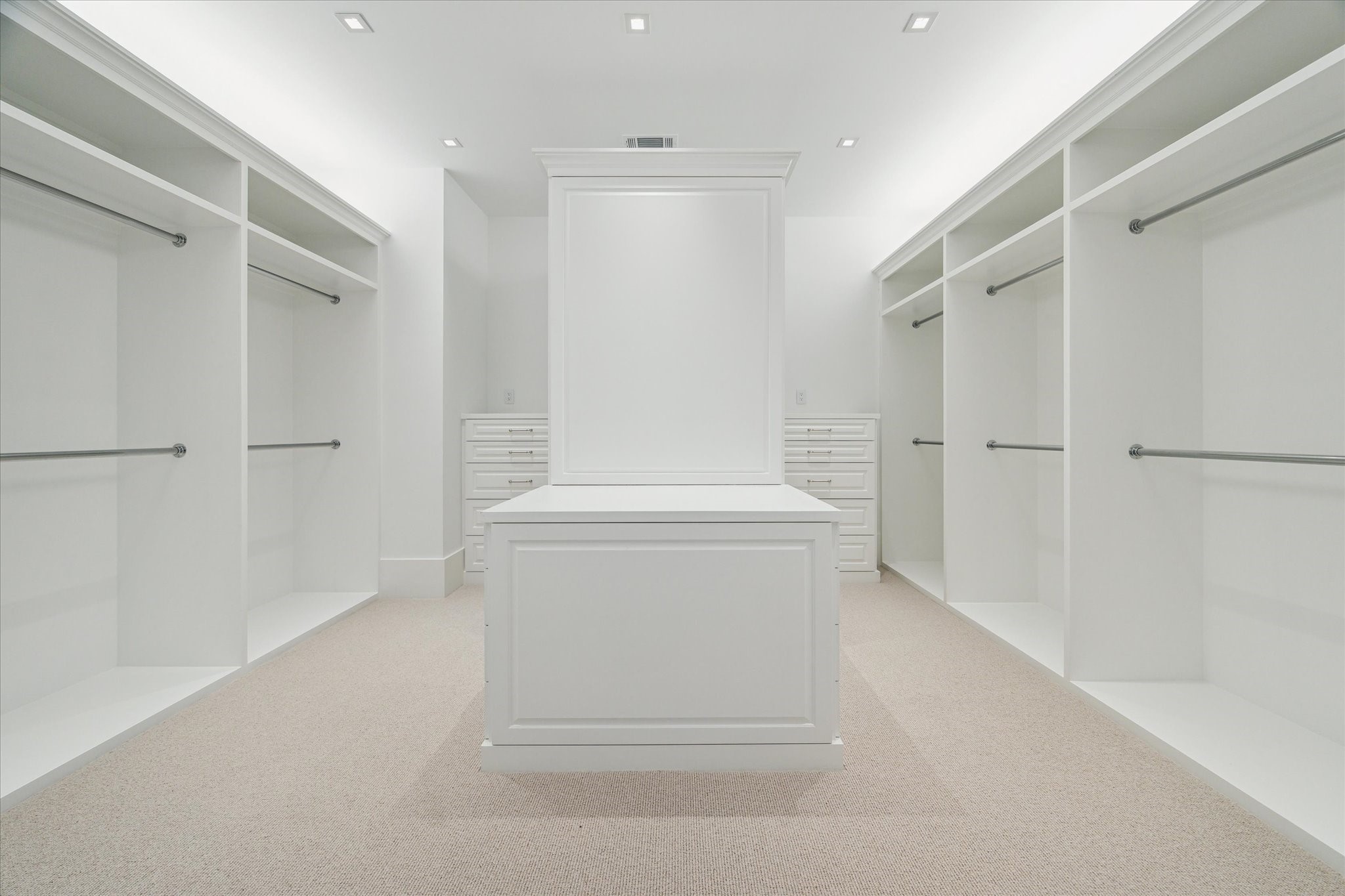 2711 Eastgrove Lane Houston, TX 77027 - Photo 33 of 48 a bathroom with a shower