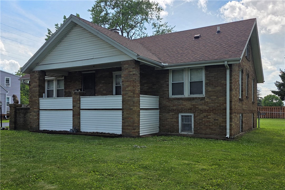 4027 North Constant View Drive Decatur, IL 62526 - Photo 2 of 39