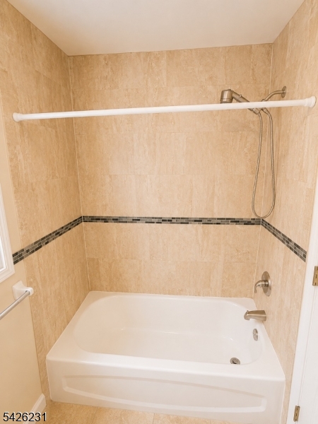 1028 Bond Street, Unit 2 Elizabeth, NJ 07201 - Photo 13 of 16