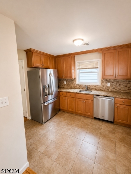 1028 Bond Street, Unit 2 Elizabeth, NJ 07201 - Photo 6 of 16