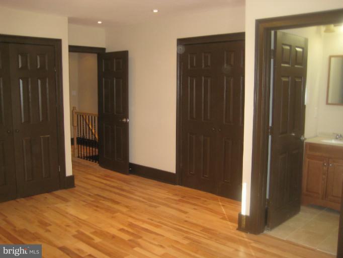 615 Columbia Road Northwest Washington, DC 20001 - Photo 11 of 26 Bedroom (Master)