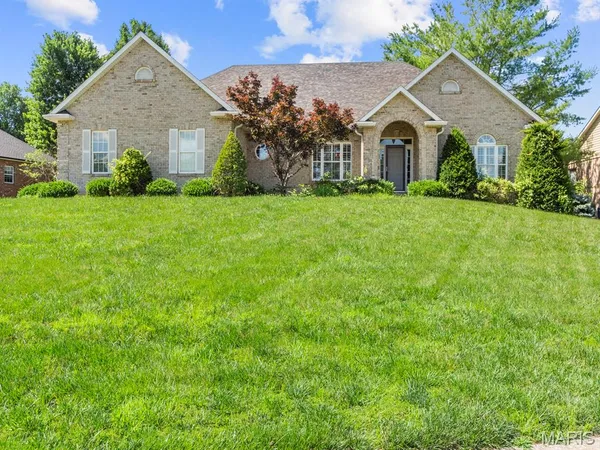 $565,000 | 1515 Gedern Drive, Columbia, IL 62236