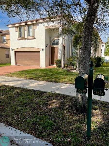 15689 Southwest 54th Ct