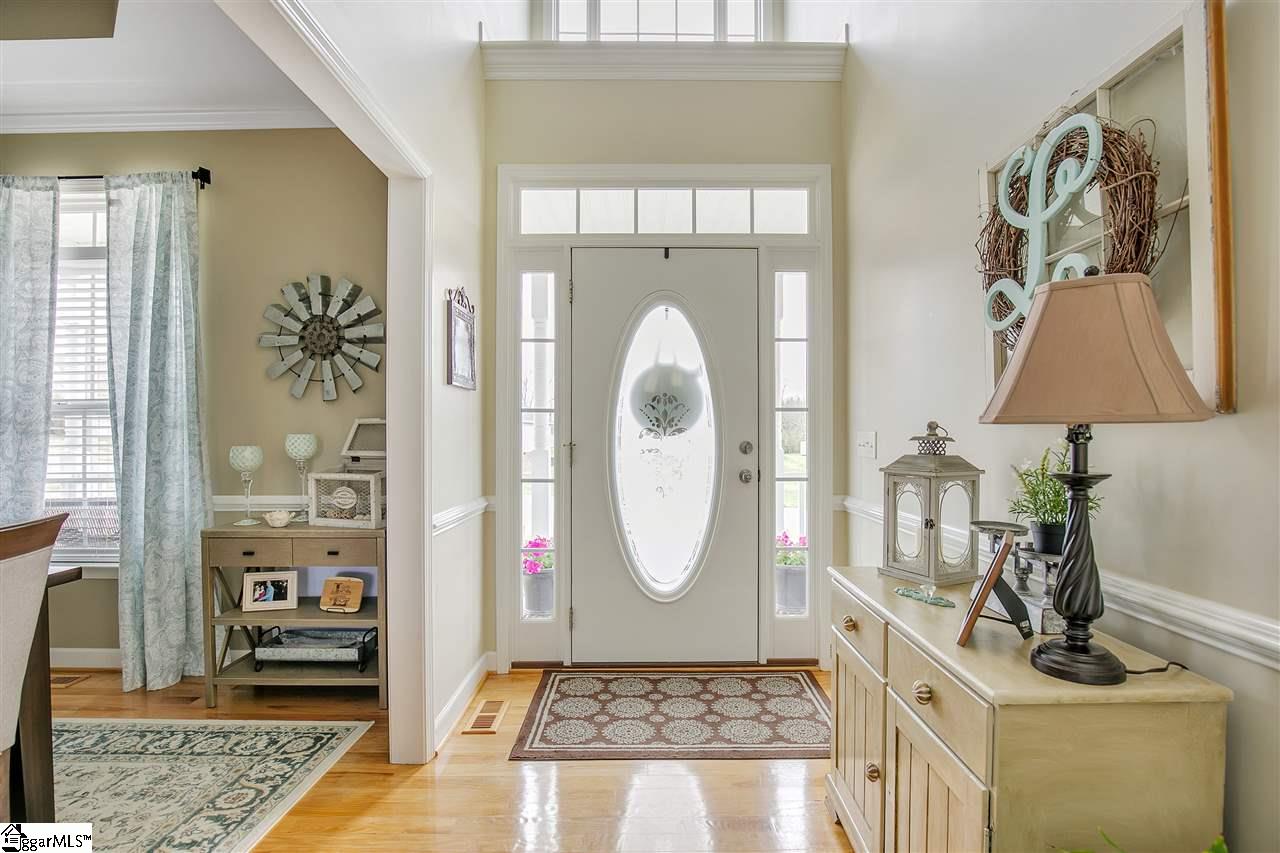 110 Lisa Drive Fountain Inn, SC 29644 - Photo 6 of 35 Gallery Image 6