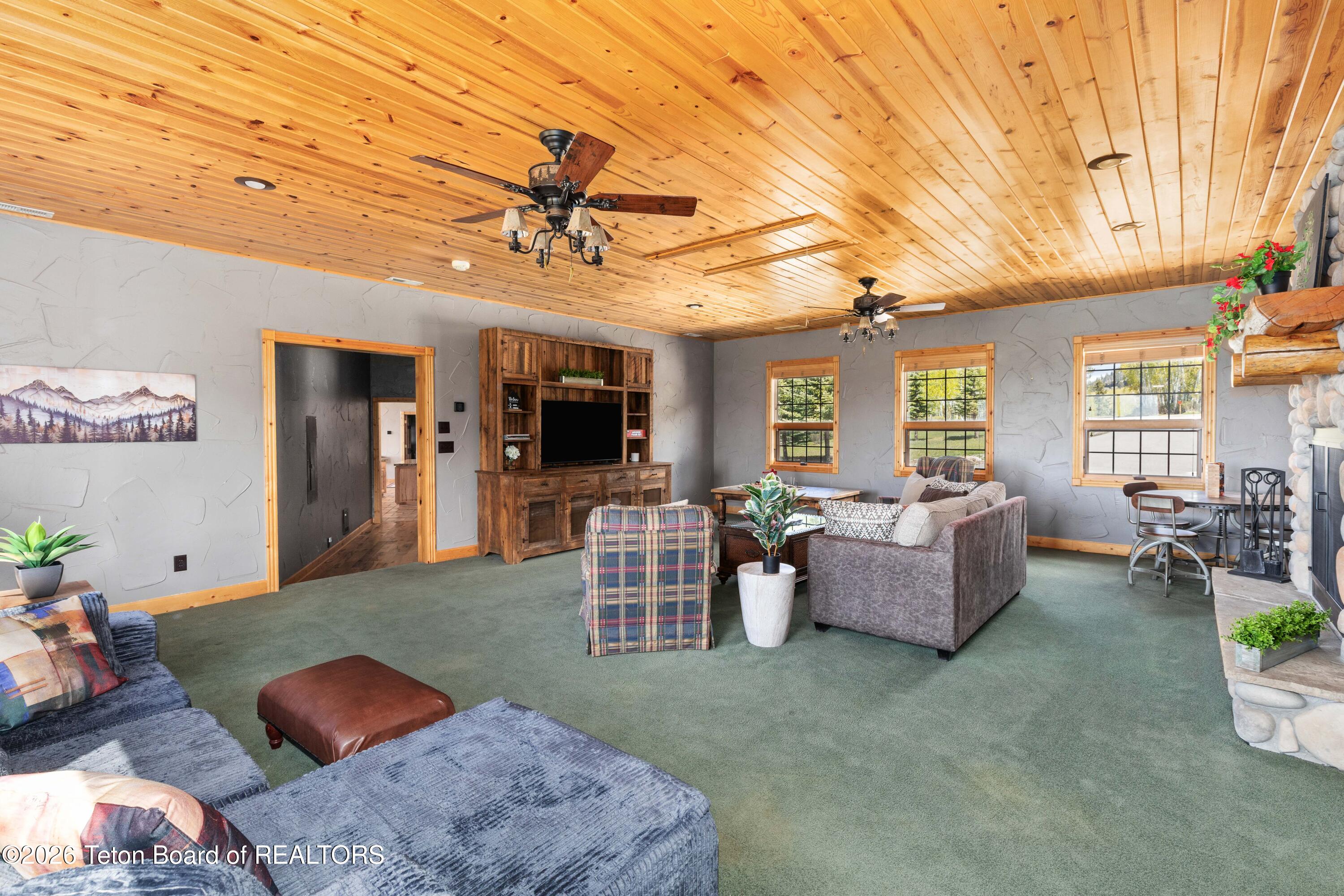 138 W Forest Star Valley Ranch, WY 83127 - Photo 47 of 83 138 W Forest IMG_6338